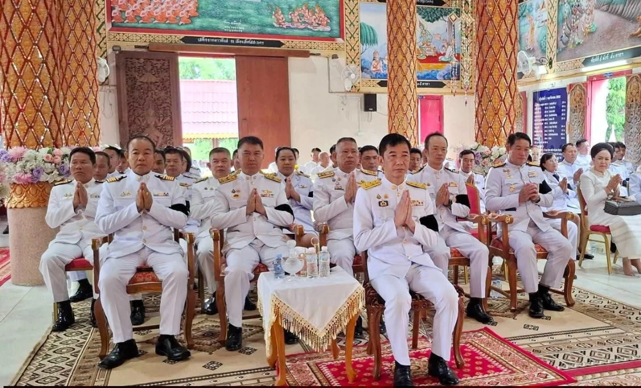 เข้าร่วมพิธีเจริญพระพุทธมนต์และทำบุญตักบาตรถวายพระกุศล เนื่องในโอกาสฉลองพระชนมายุ 99 พรรษา สมเด็จพระสังฆราชณ